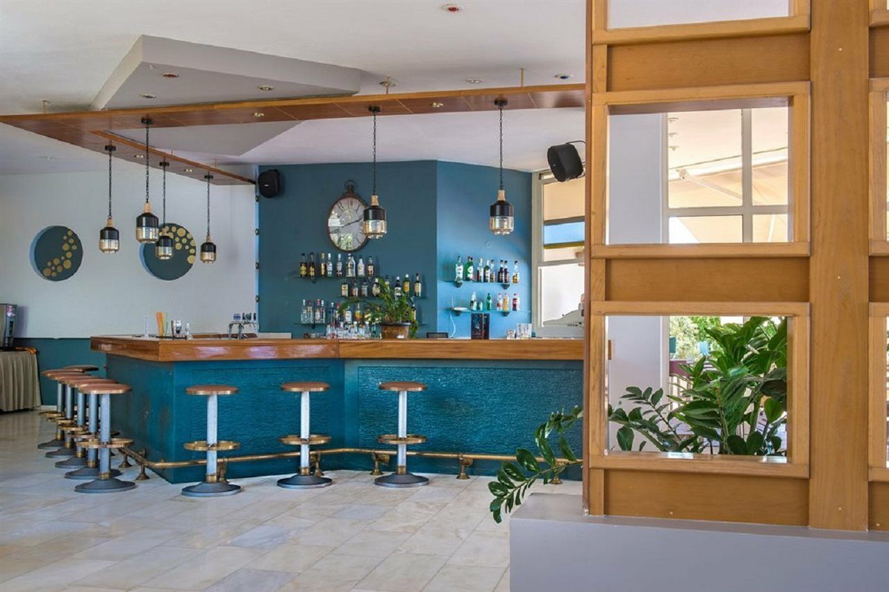 Scaleta Beach Hotel Skaleta Luaran gambar